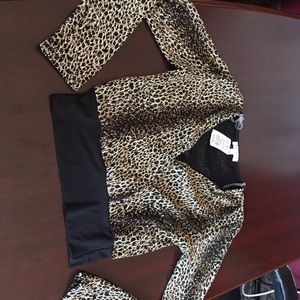 Beautiful long sleeved but lift weight dress top